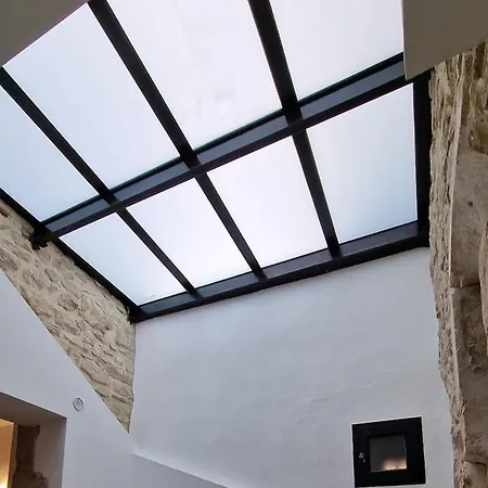 Le Saint Baudile 80sqm Parking Ac Church View * Nimes