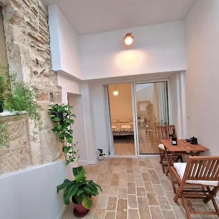 Apartment Le Saint Baudile 80sqm Parking Ac Church View