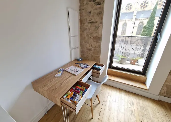 Le Saint Baudile 80sqm Parking Ac Church View * Nîmes