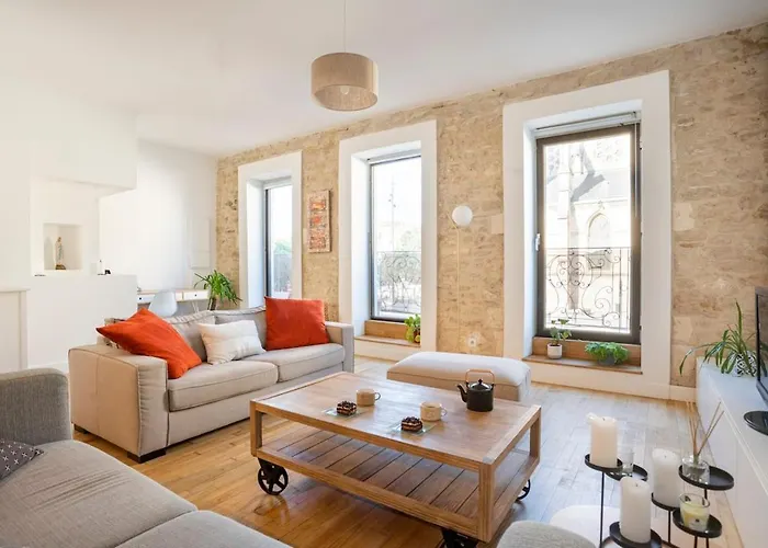 Lägenhet Le Saint Baudile 80sqm Parking Ac Church View